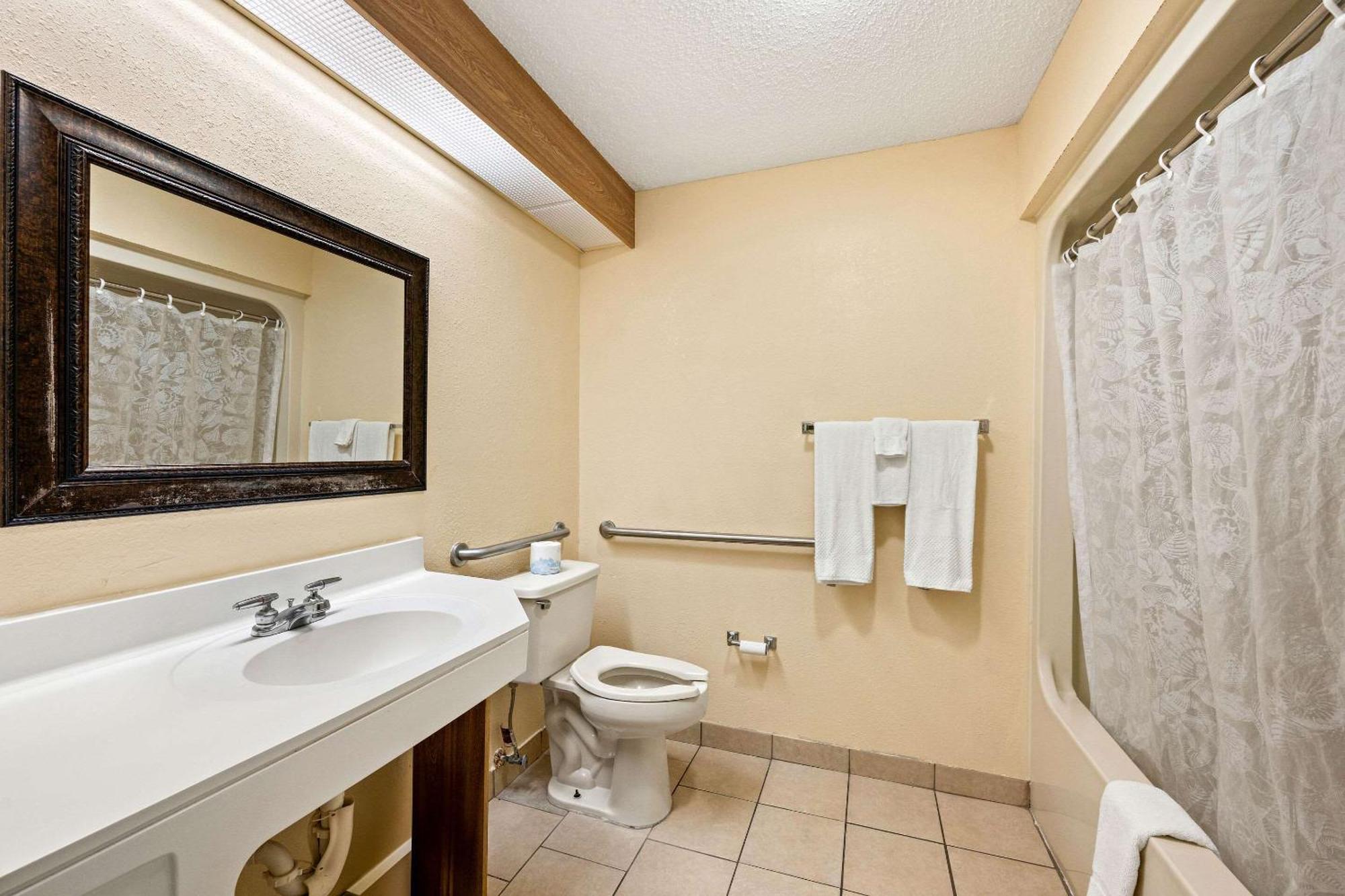 לונדון Econo Lodge מראה חיצוני תמונה