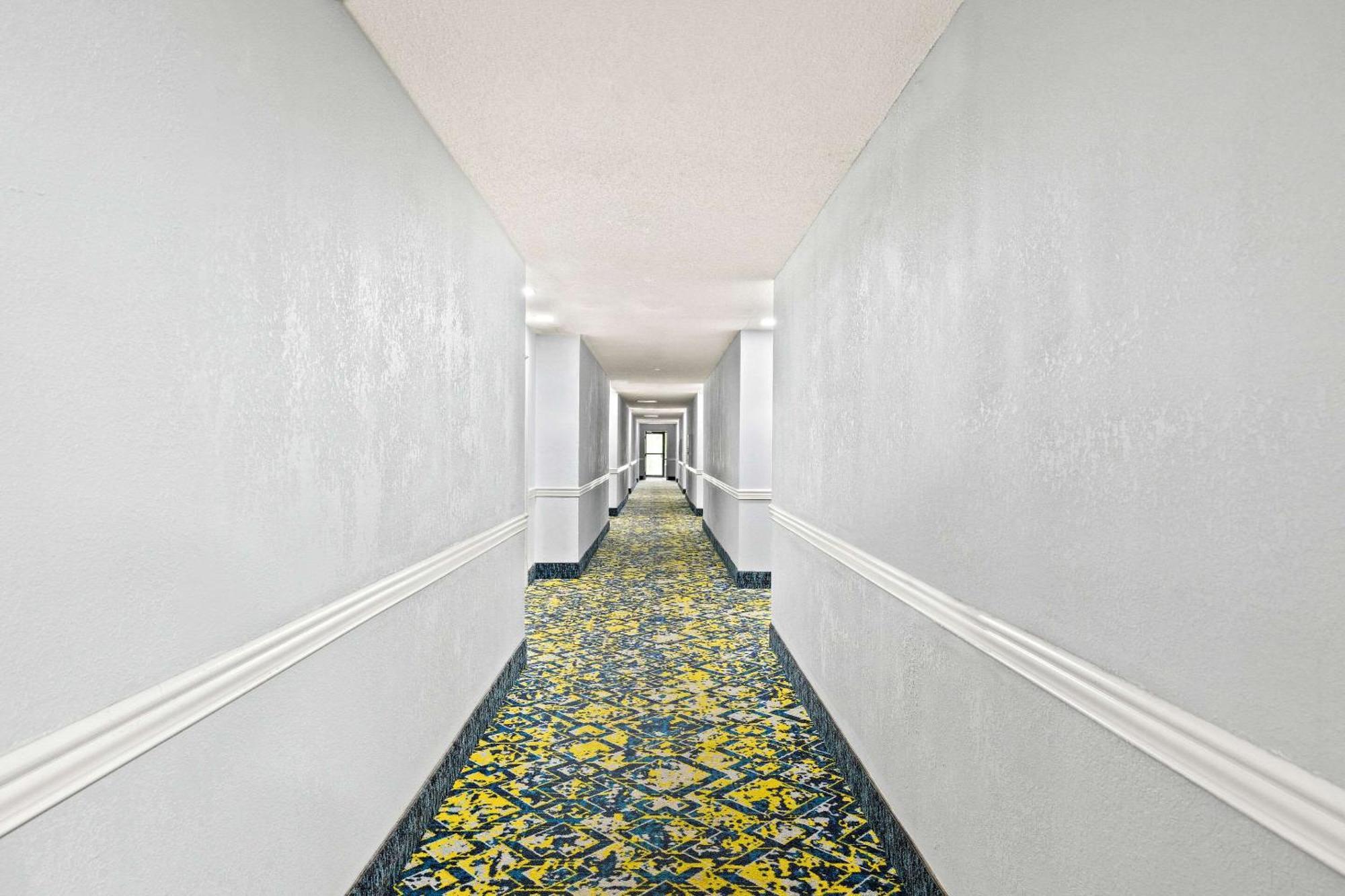 לונדון Econo Lodge מראה חיצוני תמונה